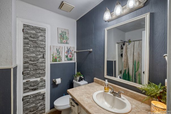 Bathroom, Interior