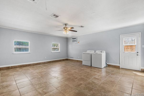 Empty room, Interior, Washer