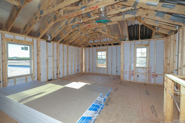Empty room, Interior, Wooden Beams