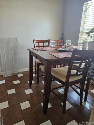 Dining room, Interior