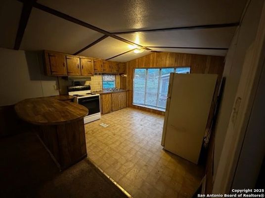 Interior, Kitchen, Wood Texture Flooring, Wooden Walls