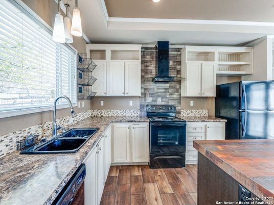 Interior, Kitchen, Pendant Lights, Recessed Lighting, Wood Texture Flooring