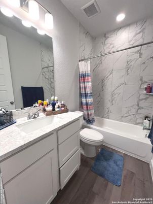 Bathroom, Interior, Marble Walls, Recessed Lighting, Wood Texture Flooring