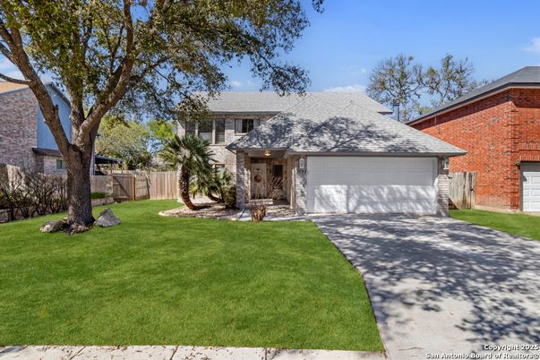 Attached, Exterior, Facade, Brick Facade, Ranch