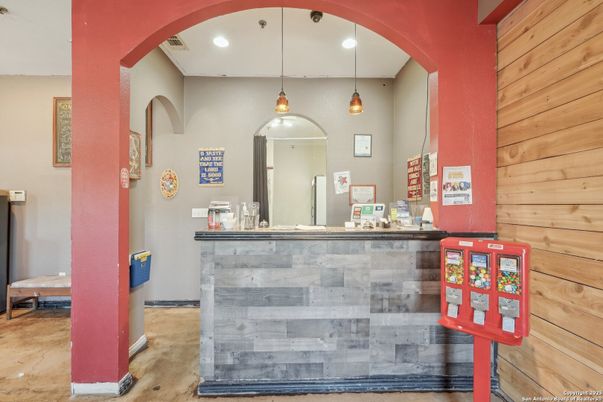 Interior, Pendant Lights, Recessed Lighting, Wooden Walls