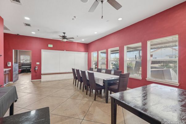 Dining room, Interior, Recessed Lighting