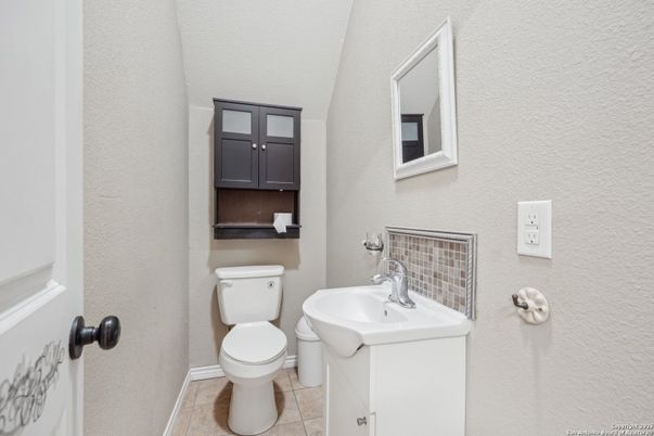 Bathroom, Interior