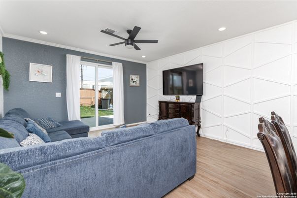 Interior, Living room, Recessed Lighting, Wood Texture Flooring