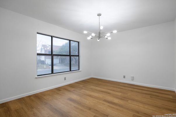 Empty room, Interior, Pendant Lights, Wood Texture Flooring