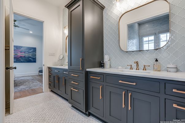 Bathroom, Dual Sink Vanities, Interior, Recessed Lighting, Wood Texture Flooring
