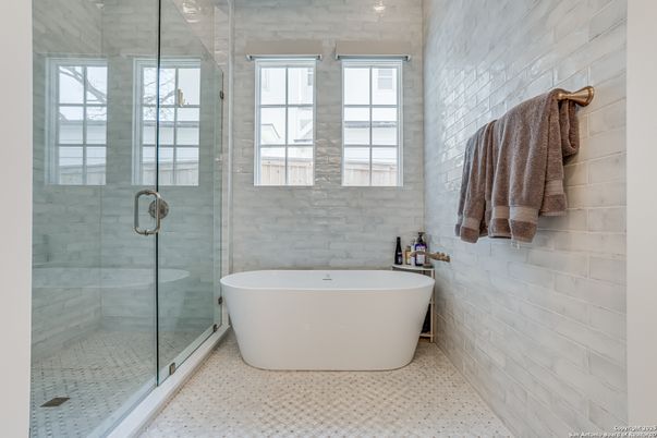 Bathroom, Free Standing Baths, Glass Shower, Interior