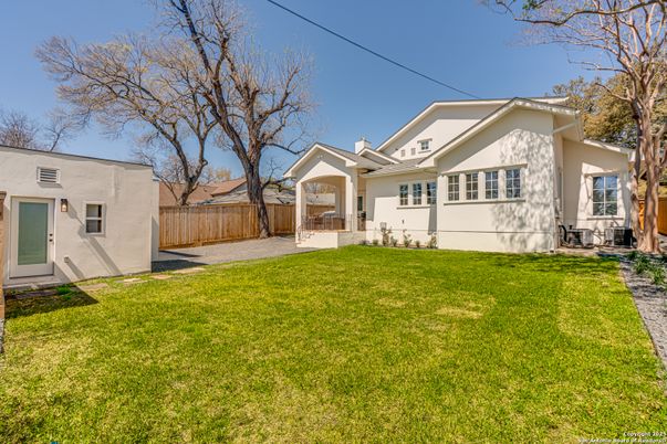 Backyard, Exterior