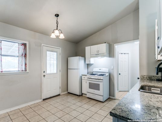 Interior, Kitchen, Pendant Lights