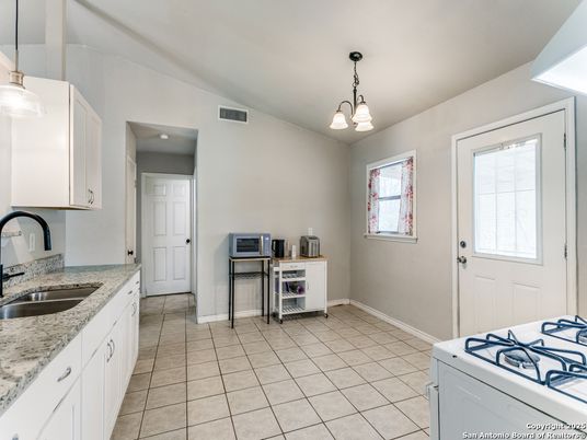 Interior, Kitchen, Pendant Lights