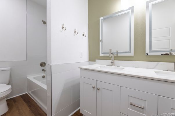 Bathroom, Dual Sink Vanities, Interior, Wood Texture Flooring
