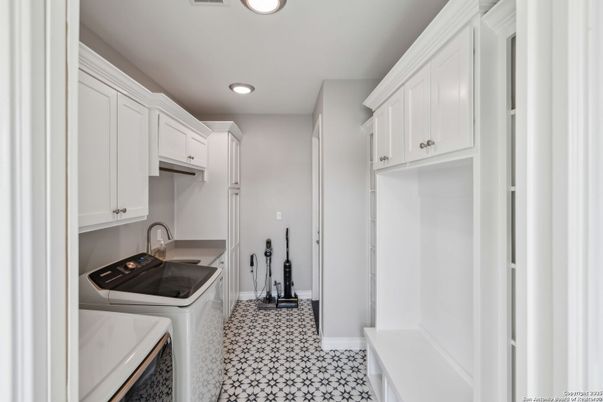 Interior, Recessed Lighting, Washer
