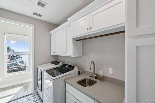 Interior, Washer