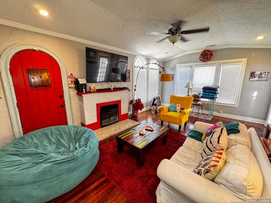 Fireplace, Interior, Living room, Recessed Lighting, Wood Texture Flooring