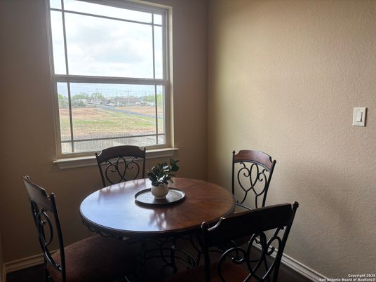 Dining room, Interior