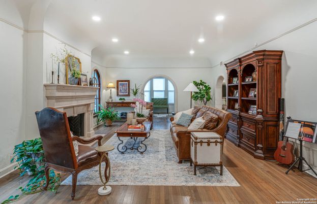 Fireplace, Interior, Living room, Recessed Lighting, Wood Texture Flooring