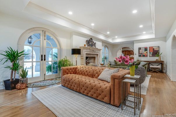 Fireplace, Interior, Living room, Recessed Lighting, Wood Texture Flooring