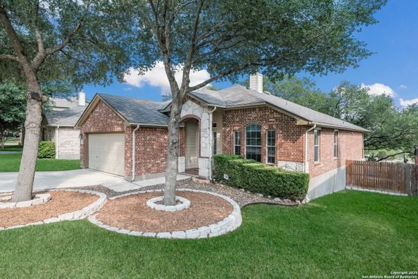 Attached, Exterior, Facade, Brick Facade, Ranch