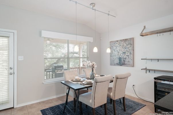 Dining room, Interior, Pendant Lights