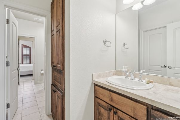 Bathroom, Bedroom, Interior