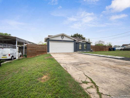 Backyard, Detached Garage, Exterior