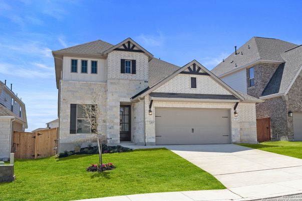 Attached, Exterior, Facade, Brick Traditional