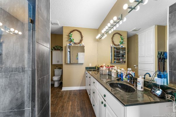 Bathroom, Dual Sink Vanities, Interior, Wood Texture Flooring