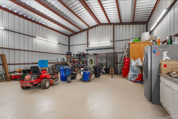 Garage, Interior