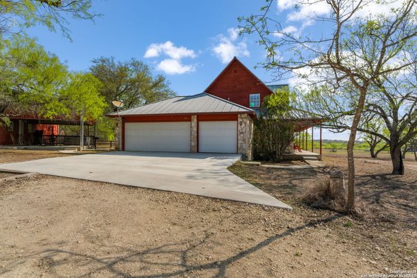 Backyard, Detached Garage, Exterior