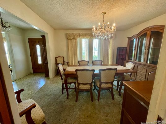 Chandelier, Dining room, Interior