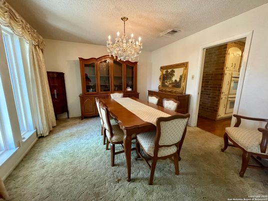 Chandelier, Dining room, Interior