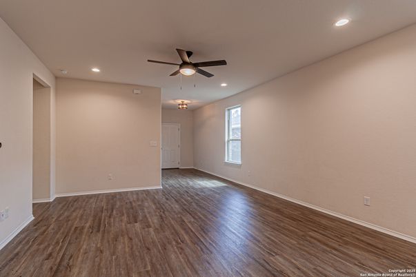 Empty room, Interior, Recessed Lighting, Wood Texture Flooring