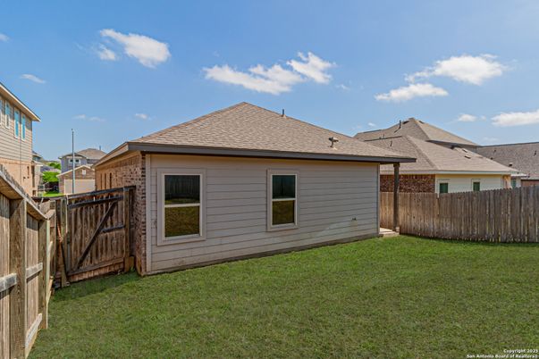 Backyard, Exterior