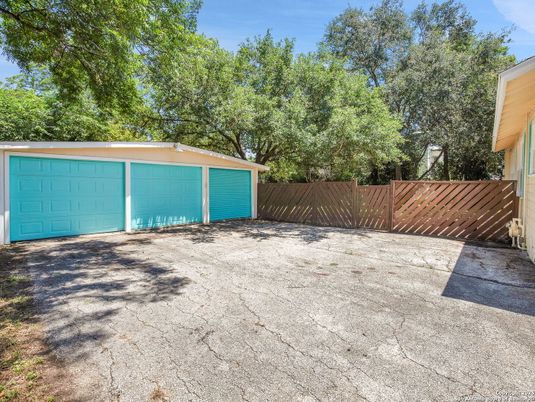 Backyard, Detached Garage, Exterior