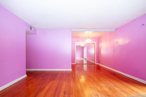Chandelier, Empty room, Interior, Wood Texture Flooring