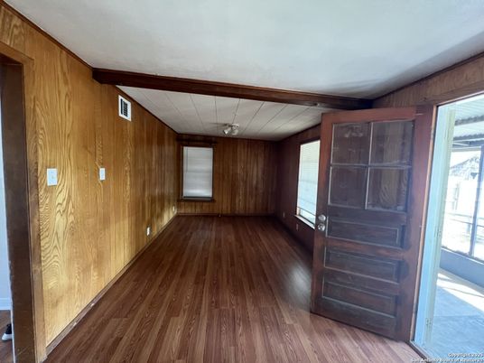 Empty room, Interior, Wood Texture Flooring, Wooden Walls