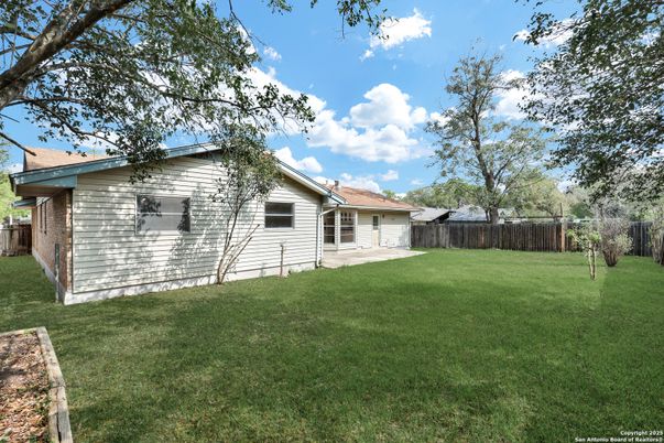 Backyard, Exterior