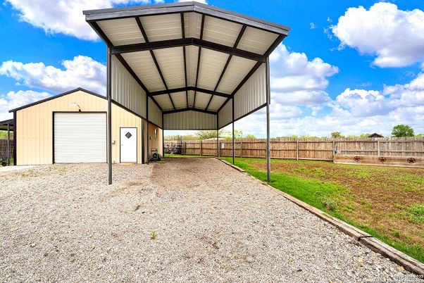 Backyard, Detached Garage, Exterior