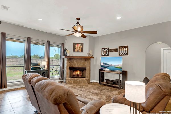 Fireplace, Interior, Living room, Recessed Lighting