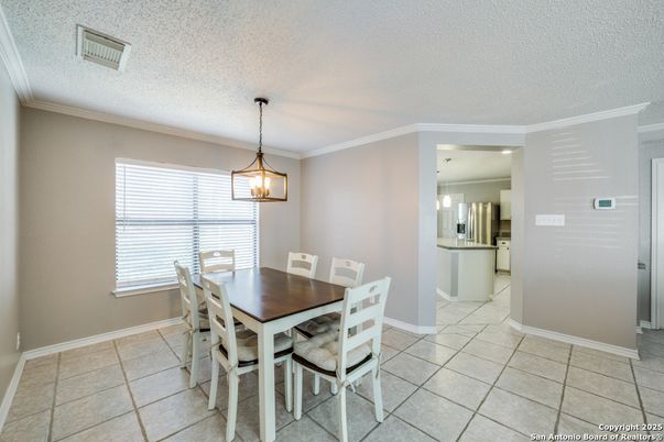 Dining room, Interior, Kitchen, Pendant Lights