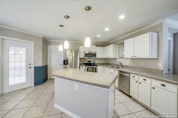 Interior, Kitchen, Pendant Lights, Recessed Lighting, Stainless Steel Appliances