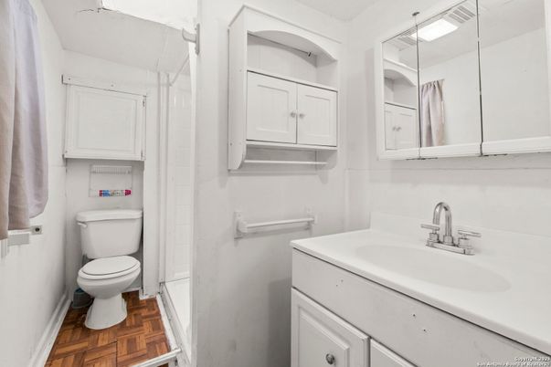 Bathroom, Interior, Wood Texture Flooring