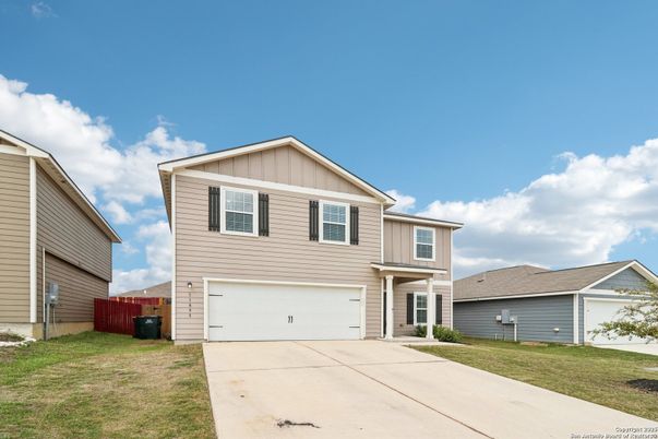Attached, Exterior, Facade, Raised Ranch