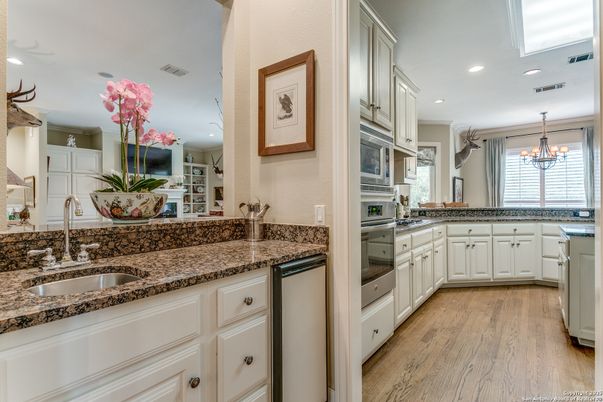 Chandelier, Interior, Kitchen, Pendant Lights, Recessed Lighting, Wood Texture Flooring
