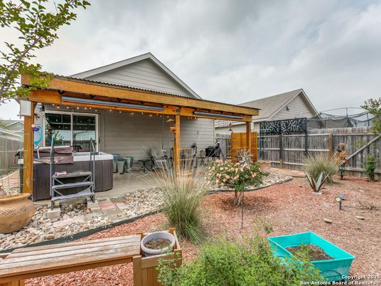 Backyard, Exterior, Hot Tub