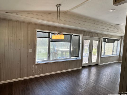 Empty room, Interior, Pendant Lights, Recessed Lighting, Wood Texture Flooring